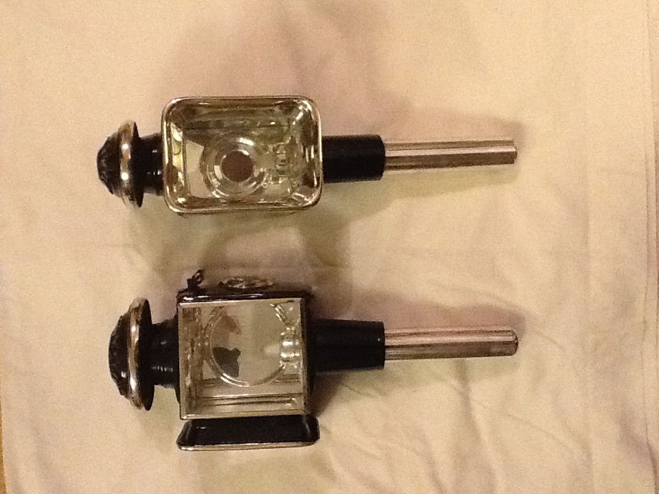 White metal lamps
