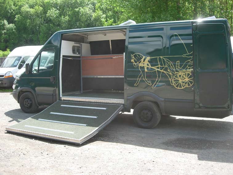 /image{iveco ramp down35.jpg