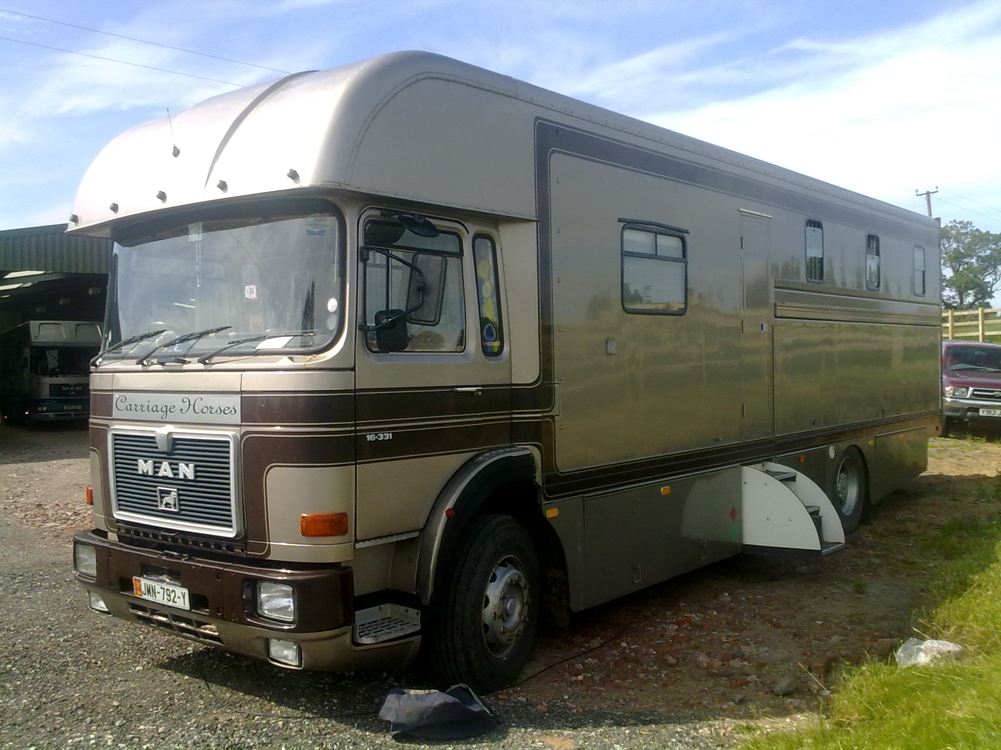 MAN Horsebox 1