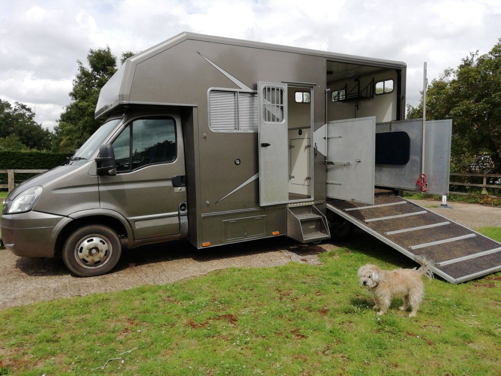 Iveco 5.2 ton horsebox